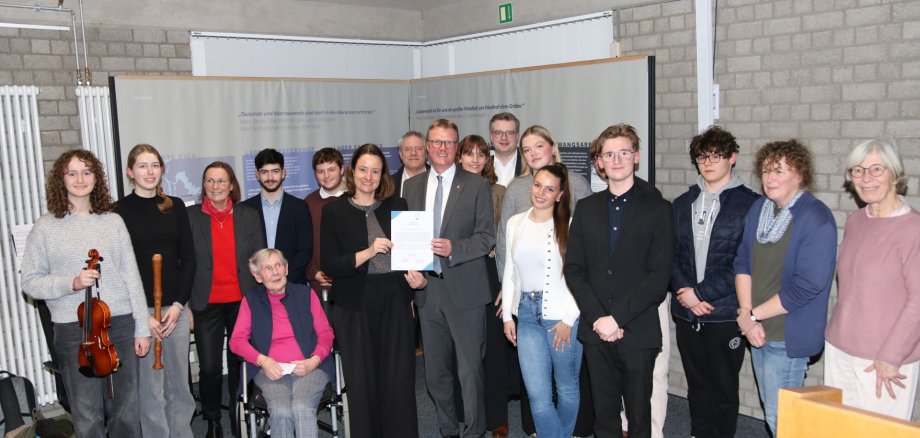 Gruppenfoto Mitwirkender Gruppenfoto Festakt